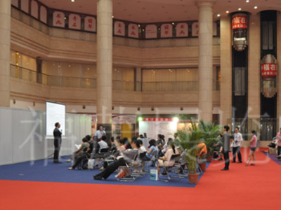 How study abroad agencies can expand into international markets？