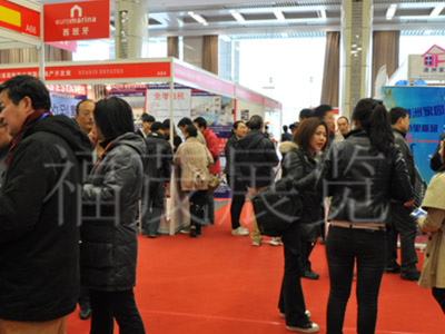 Can international students invest in real estate while studying?!